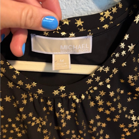 Michael Kors Gold Star Cold Shoulder Blouse Size M Black Metallic Top - Picture 4 of 7